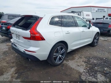 Volvo XC60 II 2021 Volvo XC 60 T5 Momentum 2021 2.0l 2.0 Benzyna 258KM, zdjęcie 1