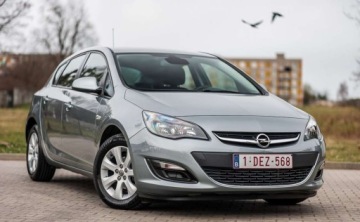 Opel Astra J GTC 1.4 Turbo ECOTEC 120KM 2015 Opel Astra Opel Astra 1.4 Benzyna 120KM, zdjęcie 6