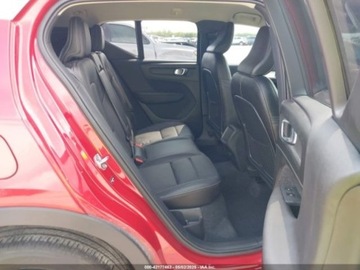 Volvo XC40 Crossover 2.0 T5 247KM 2019 Volvo XC 40 2019 VOLVO XC40 T5 MOMENTUMT5 R-DESIGN 2.0 Benzyna 247KM, zdjęcie 14