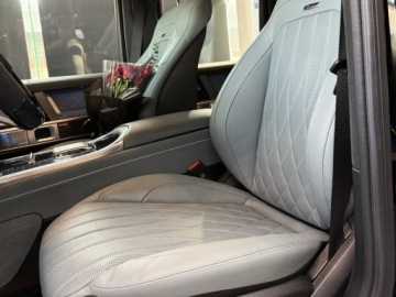 Mercedes Klasa G W465 2025 MERCEDES-BENZ Klasa G AMG 63 Suv 4.0 (585KM) 2025, zdjęcie 5