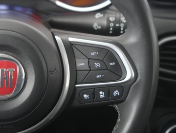 Fiat Tipo II Hatchback Facelifting 1.6 MultiJet 130KM 2022 Fiat Tipo 1.6 MultiJet, Salon Polska, zdjęcie 16