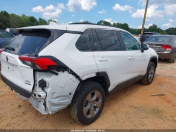 Toyota RAV4 V 2023 Toyota RAV4 2023 TOYOTA RAV4 HYBRID XLE 2.5 Hybryda 176KM, zdjęcie 10