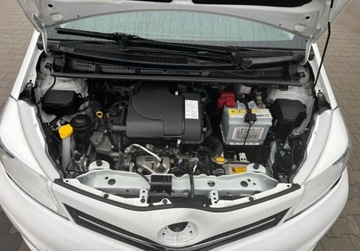 Toyota Yaris III Hatchback 5d Facelifting 1.0 VVT-i 69KM 2014 Toyota Yaris 1.0 Benzyna Kamera Klimatyzacja El. lusterka Benzyna 69KM, zdjęcie 22