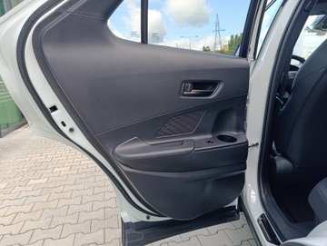 Toyota C-HR II SUV 2.0 Hybrid Dynamic Force 197KM 2024 Toyota C-HR 2.0 Hybrid Executive Toyota C-HR 2.0 H, zdjęcie 32