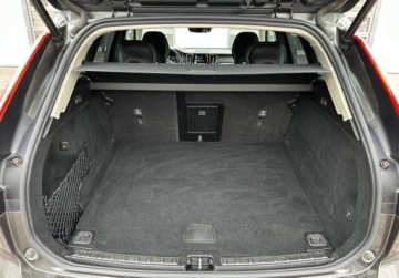 Volvo XC60 II 2020 Volvo XC 60 Momentum Pro, ACC, Kamera cofania, GPS, Salon Polska 2.0 197KM, zdjęcie 8