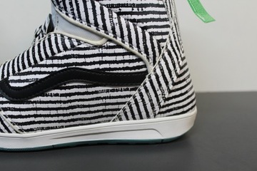 Туфли VANS ENCORE STRIPES размер 25,5/40 [f100]