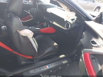 Chevrolet Camaro VI 2017 Chevrolet Camaro ZL1 2017 6.2l 6.2 Benzyna 650KM, zdjęcie 12