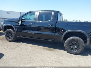 Chevrolet Silverado II 2023 Chevrolet Silverado 1500 Short Bed ZR2 2023 6.2l 6.2 Benzyna 420KM, zdjęcie 3