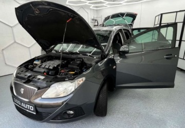 Seat Ibiza IV SportTourer 1.2 TDI CR 75KM 2010 Seat Ibiza 1.2 diesel Super stan Serwisowany 1.2 Diesel 75KM, zdjęcie 30