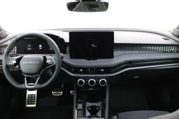 Skoda Superb IV Kombi Plug-in 1.5 TSI iV Plug-In 204KM 2026 Skoda Superb Sportline 1,5 TSI PHEV(268 KM) Duzy Rabat Dowolna Konfigura, zdjęcie 9