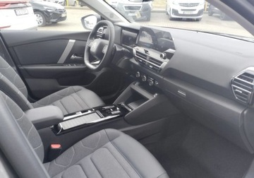 Citroen 2023 Citroen C4 FEEL Pack 1.2 Turbo 130KM EAT8 1.2 Benzyna 130KM, zdjęcie 6