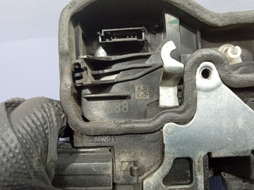 BMW 7 F01 F02 ZÁMEK PŘITÁHNOUT DVEŘE ZADNÍ PRAVÝ 7185688