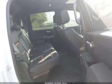  GMC Sierra 2500HD Standard Bed AT4 2022 6.6l 6.6 Diesel 445KM, zdjęcie 11