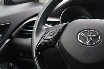 Toyota C-HR I Crossover Facelifting 1.8 Hybrid 122KM 2023 Toyota C-HR 1.8 Hybrid, Serwis ASO, Automat, zdjęcie 16