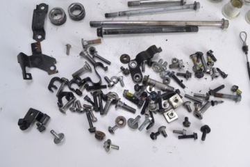 Болты крепления рамы KAWASAKI ER6 09-11