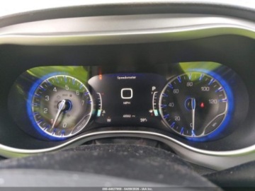 Chrysler Pacifica II 2020 Chrysler Pacifica Touring L Plus 2020 3.6 Benzyna 287KM, zdjęcie 10