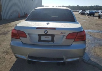 BMW Seria 3 E90-91-92-93 M3 Limuzyna E90 4.0 V8 420KM 2011 BMW M3 Auta z USA - Zapytaj o wiecej ofert 4.0 Benzyna 420KM, zdjęcie 12