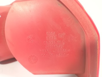 ALFA ROMEO 147 00-10 SVĚTLO ZADNÍ PRAVÁ OE 46556347