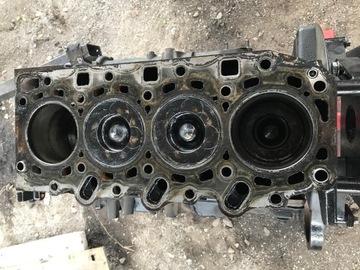 BLOK SPODEK MOTORU KOMPLETNÍ HYUNDAI H1 2.5 CRDI