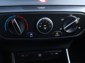 Hyundai Bayon SUV 1.0 T-GDI 100KM 2022 Hyundai Bayon 1.0 T-GDI, Serwis ASO, VAT 23%, zdjęcie 17