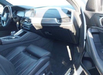 BMW X6 G06 2020 BMW X6 2020, 3.0L, od ubezpieczalni 3.0 Benzyna 335KM, zdjęcie 9