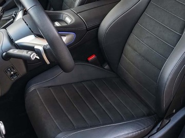 Mercedes GLE V167 SUV Facelifting 2.0 300d 269KM 2025 MERCEDES-BENZ GLE 300 d 4-Matic AMG Line 2.0 (269KM) 2025, zdjęcie 4