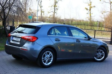 Mercedes Klasa A W177/V177 Hatchback 1.3 160 109KM 2020 Mercedes-Benz Klasa A A160 1.3 Benzyna Style I Wlasciciel Serwis Auto Bezw, zdjęcie 13