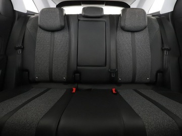 Peugeot 3008 I Crossover Facelifting 1.2 PureTech 130KM 2016 Peugeot 3008 półskóra virtual cocpit navi klima, zdjęcie 17