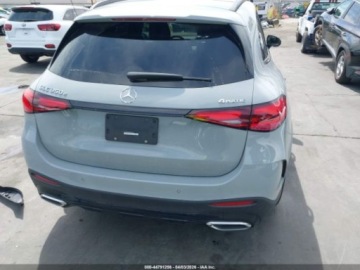 Mercedes GLC C254/X254 2025 Mercedes-Benz GLC 350E 4Matic 2025 2.0 Hybryda Plug-in 201KM, zdjęcie 3