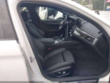 BMW Seria 5 G30-G31 2021 BMW Seria 5 530i 2021 2.0l 2.0 Benzyna 248KM, zdjęcie 10