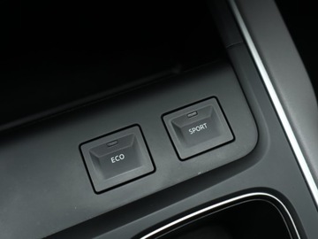 Citroen C5 Aircross SUV Facelifting 1.2 PureTech 131KM 2022 Citroen C5 Aircross PureTech 130, Salon Polska, zdjęcie 18