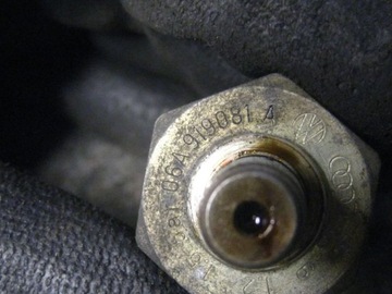 AUDI A3 QUATRO 96-03 3D SENZOR TLAKU OLEJE