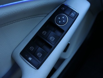 Mercedes CLA C117 Coupe 1.6 180 122KM 2015 Mercedes CLA 180, Salon Polska, Skóra, Xenon, zdjęcie 16