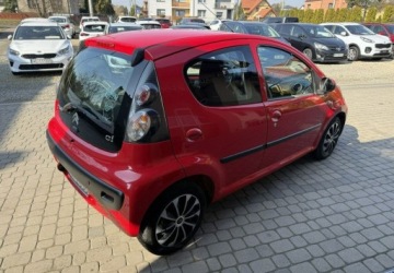 Citroen C1 I Hatchback 5d Facelifting 2012 1.0 i 68KM 2013 Citroen C1 1,0 68KM Klimatyzacja Benzyna 68KM, zdjęcie 5