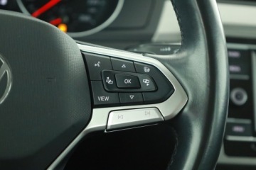 Volkswagen Passat B8 Variant Facelifting 2.0 TDI SCR 150KM 2021 VW Passat 2.0 TDI, Salon Polska, 1. Właściciel, zdjęcie 12