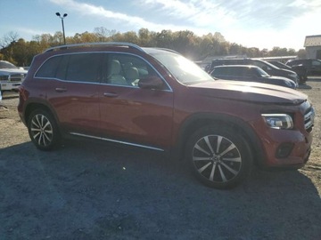 Mercedes GLB 2023 Mercedes-Benz GLB 250 4Matic 2023 2.0l 2.0 Benzyna 221KM, zdjęcie 4