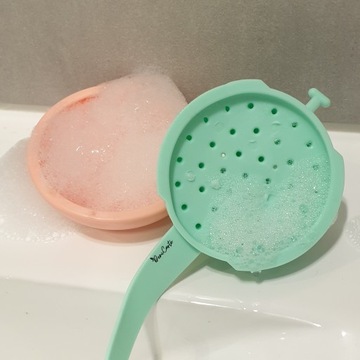 МАССАЖНАЯ ЩЕТКА ДЛЯ МЫТЬЯ ВОЛОС, ГОЛОВЫ И ТЕЛА