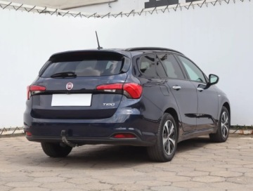 Fiat Tipo II Station Wagon 1.6 MultiJet 120KM 2017 Fiat Tipo 1.6 MultiJet, Automat, Skóra, Navi, zdjęcie 4