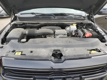  RAM 1500 2021r., Laramie, od ubezpieczalni 5.7 Benzyna 395KM, zdjęcie 10