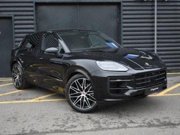 Porsche Cayenne III SUV Facelifting 3.0 353KM 2026 PORSCHE Cayenne Coupe Black Edition Suv 2.0 (353KM) 2026, zdjęcie 3