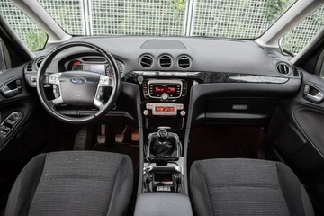 Ford Galaxy III Van 2.0 Duratorq TDCi 140KM 2010 Ford Galaxy GHIA ! 7os 2.0TDCI 140KM Manual !, zdjęcie 4