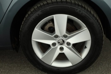 Skoda Octavia III Kombi Facelifting 1.6 TDI 115KM 2019 Skoda Octavia 1.6 TDI, Salon Polska, DSG, VAT 23%, zdjęcie 11