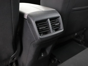 Citroen C5 Aircross SUV 1.5 BlueHDI 131KM 2018 Citroen C5 Aircross 1.5 Blue-HDi Live Klimatyzacja, zdjęcie 37