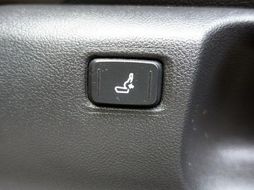 Toyota C-HR I Crossover Facelifting 1.8 Hybrid 122KM 2022 Toyota C-HR EXECUTIVE Kraj Bezwypadk 1wł, zdjęcie 16