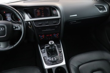 Audi A5 8T Coupe 2.0 TDI 170KM 2009 Audi A5 2.0 TDI, 167 KM, Skóra, Navi, Xenon, zdjęcie 7