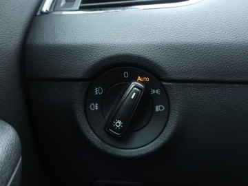 Skoda Octavia III Liftback 1.4 TSI  150KM 2016 Skoda Octavia 1.4 TSI, Salon Polska, Serwis ASO, zdjęcie 16