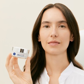 NIVEA HYALURON CELLULAR FILLER Набор женских кремов против морщин
