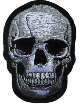 TERMO APLIKACJA NASZYWKA CZASZKA HAFT 10.6cmx7.5cm Q5