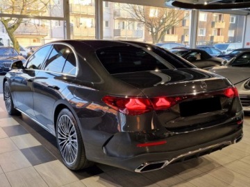 Mercedes Klasa E W214 Sedan 2.0 220d 197KM 2026 E Klasa 220 d 4-Matic AMG 2.0 (197KM) 2026, zdjęcie 2