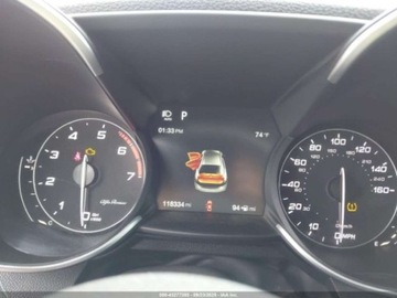 Alfa Romeo Giulia II Sedan 2.0 TBi 280KM 2018 Alfa Romeo Giulia 2018 2.0l 2.0 Benzyna 280KM, zdjęcie 10